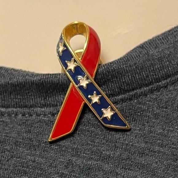 Jewelry - Patriotic American Flag Ribbon Pin with Stars